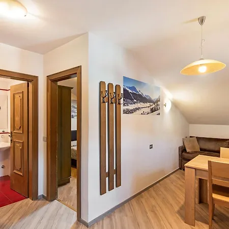 Casa Marcos N 33 Apartman Livigno